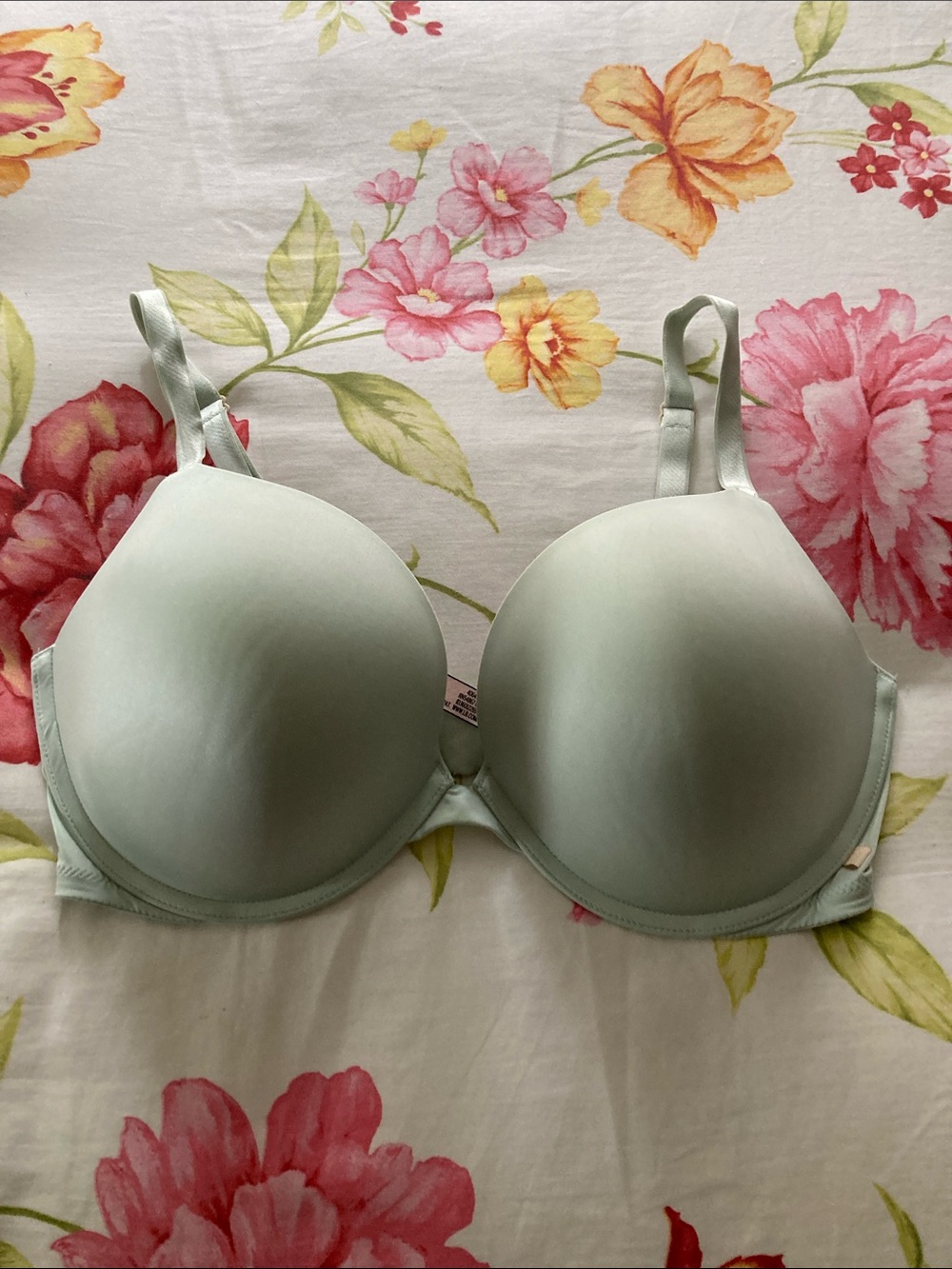 Victoria's Secret Light Mint Molded T-Shirt Bra